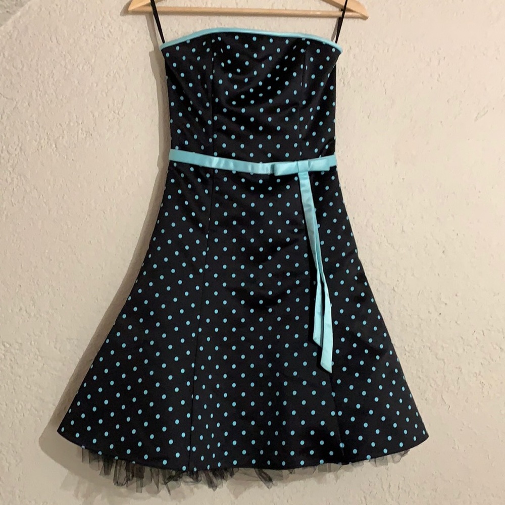 Jessica McClintock Gunne Sax Prom Dress